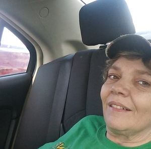 Meet your Posher, Nickie